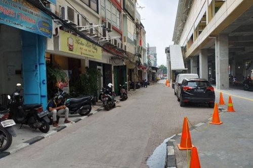 Asal Mula Traffic Cone, Kerucut Oranye yang Jadi Penanda Penting di Jalan