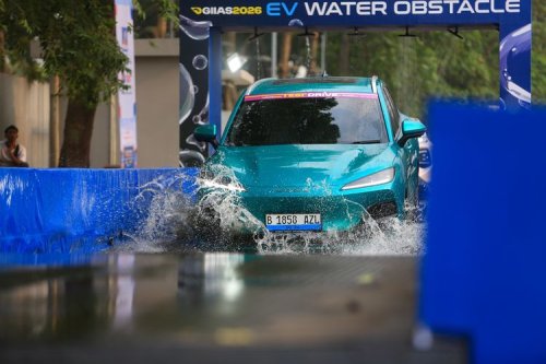 Rahasia Lepas E4 EV Bisa Tempuh 600 Km Sekali Cas