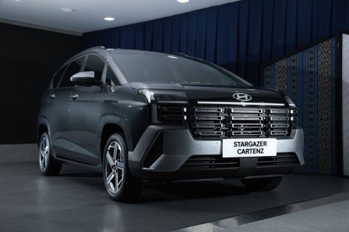 Hyundai, Hyundai Stargazer, Cuaca Terik Bikin Kabin Cepat Panas, Hyundai Hadirkan Kenyamanan lewat Bluelink di STARGAZER Cartenz