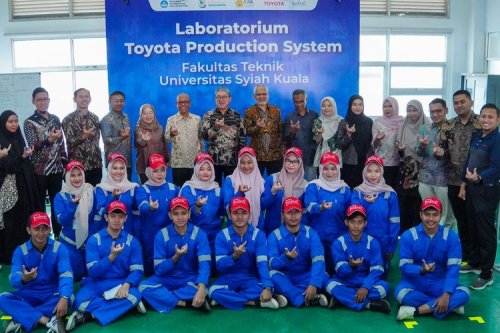 Toyota, Upaya Toyota Dekatkan Dunia Pendidikan dengan Praktik Industri