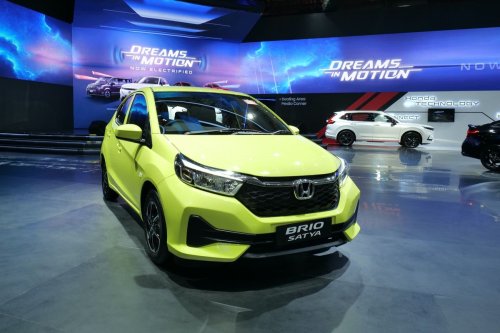 Adu Harga LCGC November 2025, Mulai Banyak Diskon Jelang Akhir Tahun