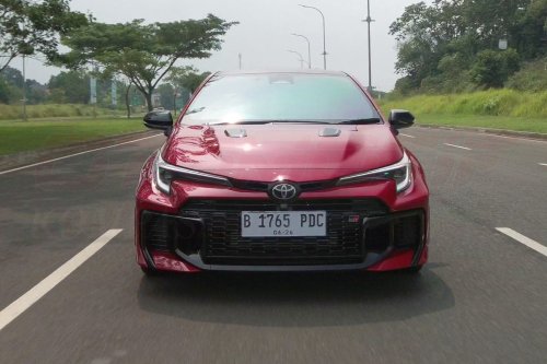 Review Lengkap Toyota GR Corolla A/T: Ramah Harian, Tapi Tetap Buas