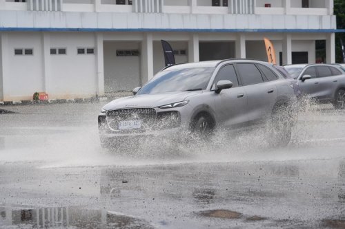 Lepas L8 Rusak Setelah Dipakai Manuver Ekstrem