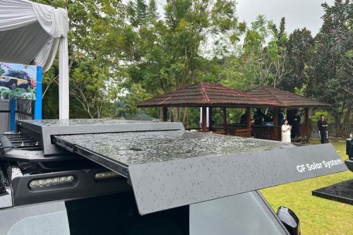 Tak Butuh SPKLU, Chery J6 Ini Bisa Ngecas Sendiri dari Panel Surya