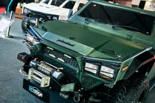 Prestige Pamerkan Pindad Maung MV1 dan MV2 4x4 di IIMS 2026