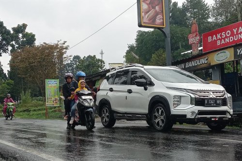 Waspada, Ini Titik Rute Rawan Longsor di Jalur Puncak Bogor