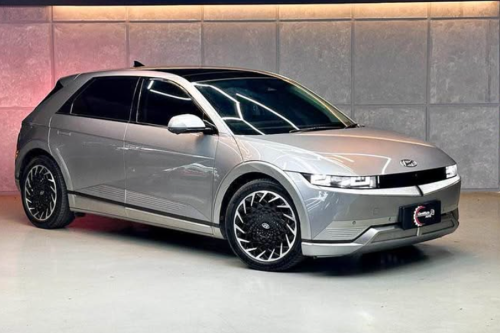 Ragu Beli Mobil Listrik? Coba Program Sewa Hyundai dan Honda Ini