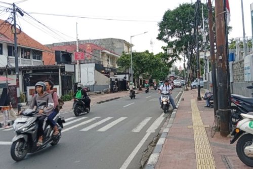 Tips Bikin Perjalanan Jadi Nyaman: Selalu Tertib dan Berempati