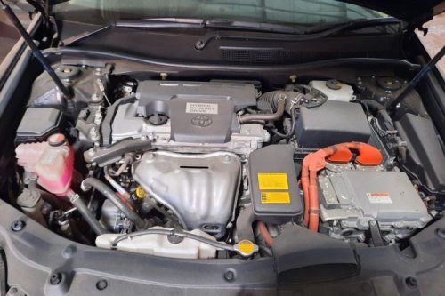 Tanda-tanda Baterai Mobil Hybrid Minta Jajan