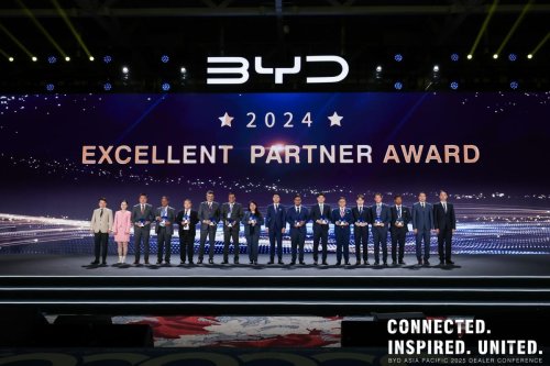BYD, Diler BYD Arista Raih 13 Penghargaan Internasional