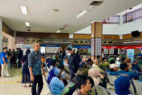 Pengampunan Pajak Dianggap Bisa Hambat Penggunaan Motor Listrik