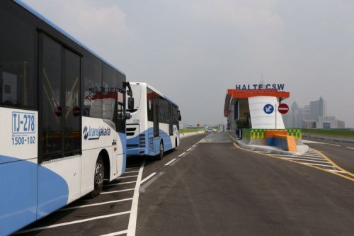 HUT DKI Jakarta, Koridor 13 Transjakarta  Jadi Lintasan Lari