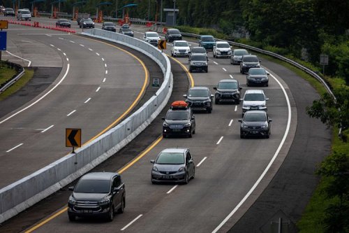 Arus Tol Nataru 2025/2026 Meningkat, Waktu Tempuh Justru Turun