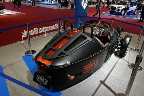 SM3 Wheeler: Kendaraan Roda Tiga Unik di GJAW 2025