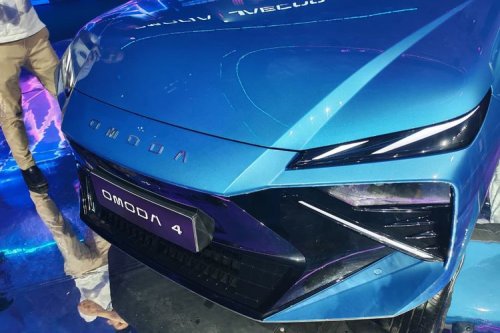 Omoda O4 EV Resmi Meluncur di Indonesia, Debut Global Mobil AI