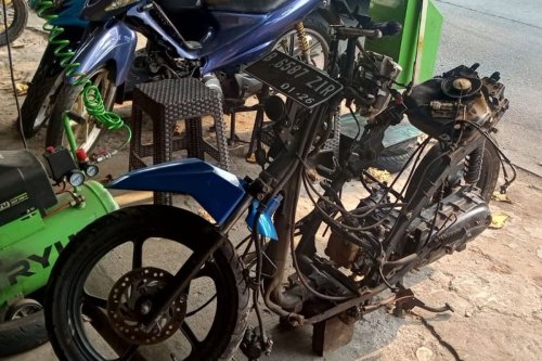Berapa Biaya Perbaikan Segitiga dan Rangka Motor?
