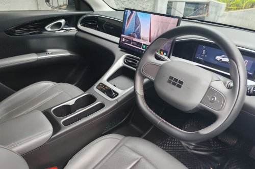 Interior Geely EX2 Pro: Minimalis, Layar Besar Jadi Pusat Perhatian