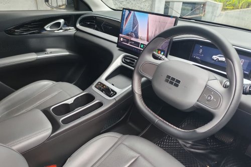 Interior Geely EX2 Pro: Minimalis, Layar Besar Jadi Pusat Perhatian