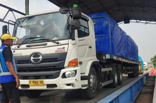 Kemenhub Mau Berantas Pungli di Jembatan Timbang