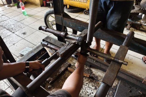 Penyebab Segitiga Motor Matik Sekarang Gampang Bengkok dan Melintir