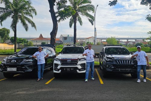 Komunitas Toyota Fortuner di Bekasi Gelar HUT ke-7