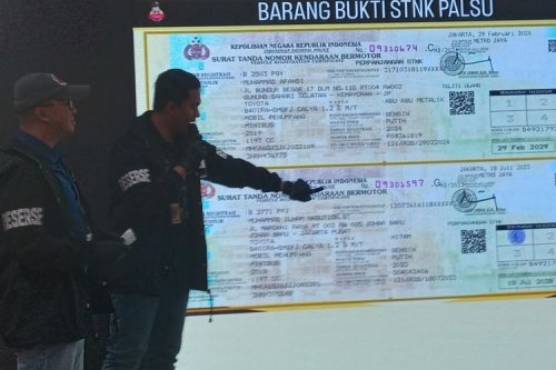 Begini Cara Cek Fisik BPKB dan STNK Asli atau Palsu