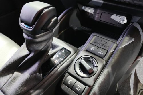 Land Cruiser FJ Resmi Debut di Indonesia, Intip Kelebihannya!