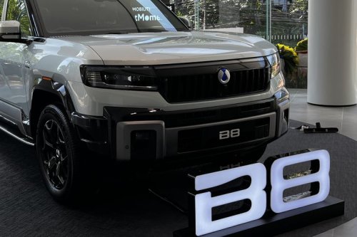 BYD, Dipakai Rombongan Paspampres, BYD Akui Sedang Tes Denza B8