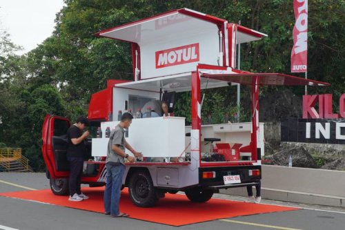 Dekati Konsumen, Produsen Pelumas Ini Gelar Roadshow dari Sabang