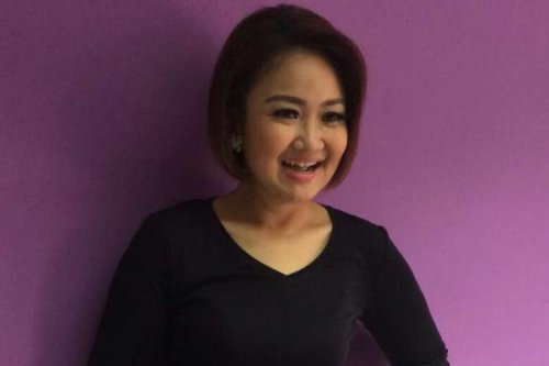 Pengalaman Cici Panda Jajal Wuling Darion EV