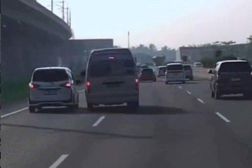 Viral Insiden Tol Padaleunyi: Sopir Travel Diduga Lakukan Manuver Berbahaya Pepet Sienta