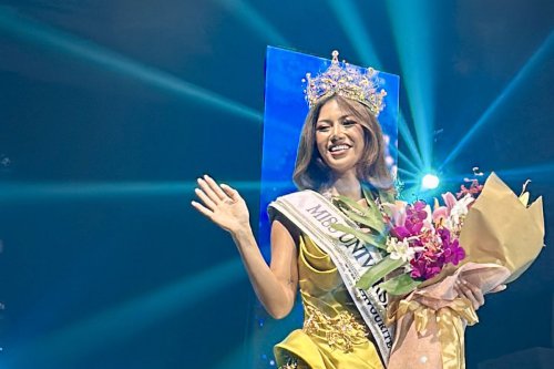 Sanly Liu Uji Coba Fitur Canggih Mobil Lepas L8