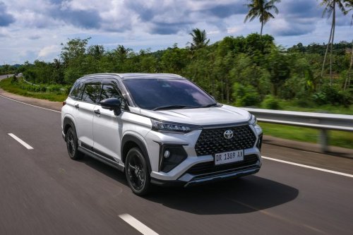 Distribusi Veloz Hybrid Oleh Auto2000 400 Unit dalam Dua Pekan