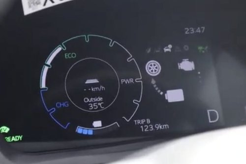 Tips Merawat Baterai Mobil Hybrid agar Umurnya Panjang
