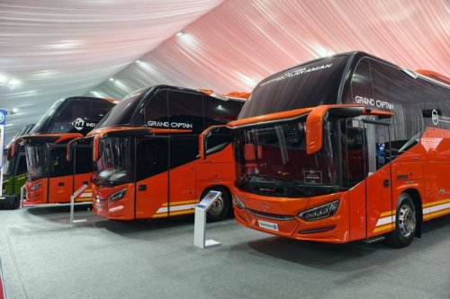 Bus Oranye Tentrem Curi Perhatian, Tetap Dipakai PO Bus
