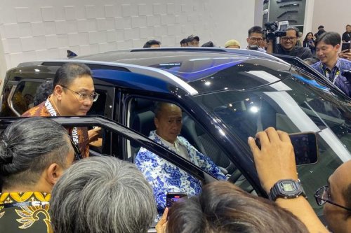 BYD, BYD Seal, BYD Seal Terbakar di Cikampek, Chery Q Meluncur