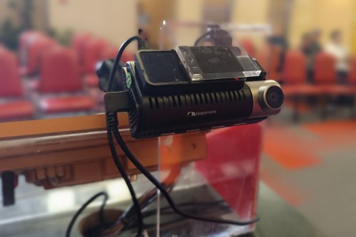 Pilihan Dashcam Dual Kamera Terbaru dengan Fitur AI