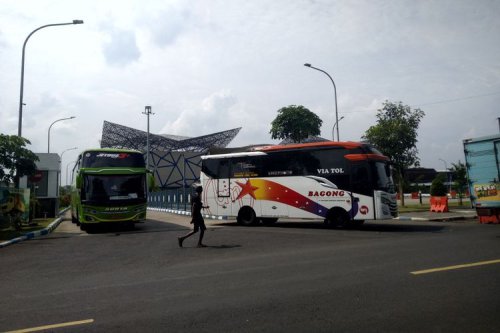 Bus Mudik Wajib Laik Jalan, Aksesori Tidak Standar Jadi Sorotan