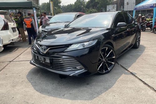 Geliat Mobil Hybrid di Bursa Mobil Bekas