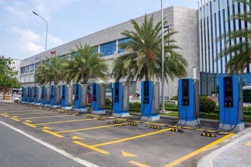 VinFast, VinFast Targetkan 63.000 SPKLU di Indonesia pada 2025