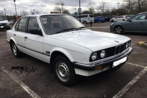 Mengenal BMW E30: Ikon Mobil Lawas yang Diburu