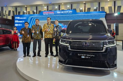 Honda, Honda e, Debut di Semarang, Berapa Harga Honda Step WGN e:HEV?