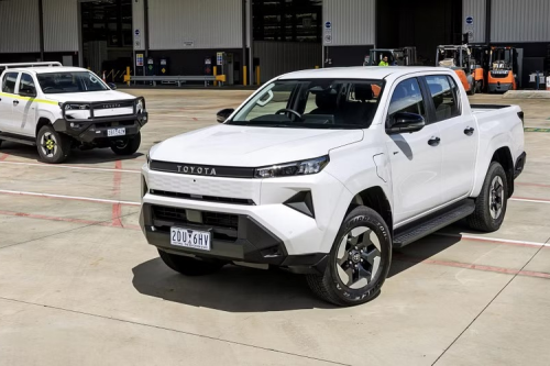 Adu Spesifikasi Pikap Listrik: JAC Trekker T9 EV Vs Toyota Hilux EV