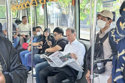 HUT ke-81 RI: Nikmati Transjakarta Hanya Rp 8 di Jakarta!