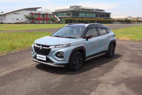 Suzuki Fronx vs Toyota Raize: Perbandingan Desain SUV