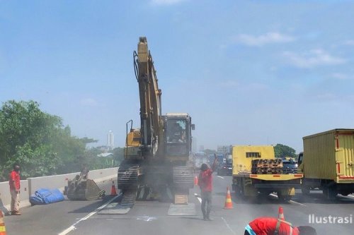 Tol JORR Macet karena Perbaikan, Ini Penjelasan Jasa Marga