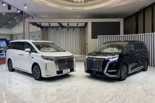 GWM Wey G9 Hi4 PHEV Vs Denza D9, Adu Spesifikasi MPV Premium