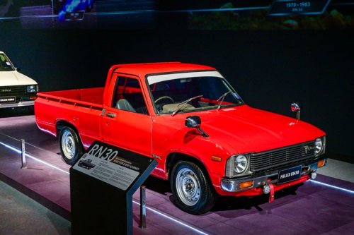 Toyota, Setengah Abad Evolusi Toyota Hilux
