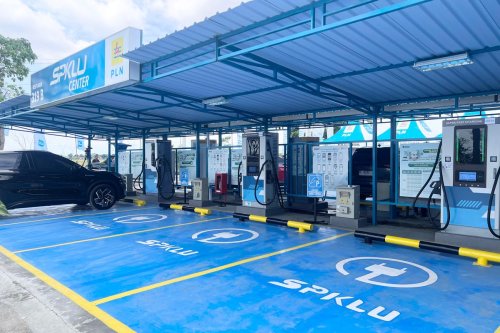 Perluas Jaringan, 4 SPKLU Center Baru PLN Resmi Beroperasi