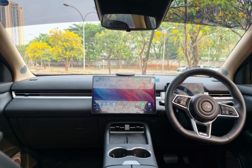 Interior DFSK E5 Plus: SUV PHEV dengan Captain Seat &amp; 13 Speaker